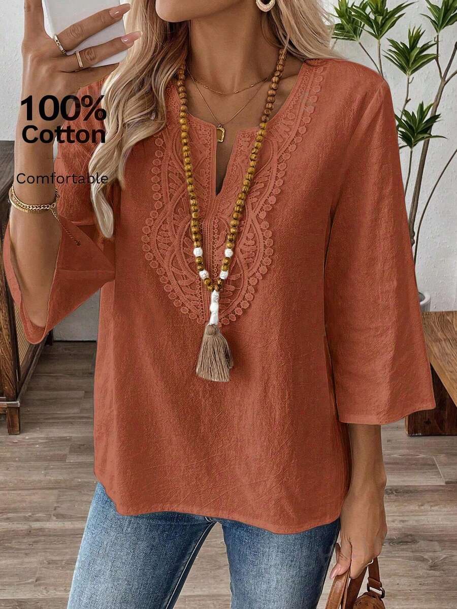 EMERY ROSE Blusa de unicolor con patchwork de encaje para mujeres de mediana edad - Color caoba - Ver 1