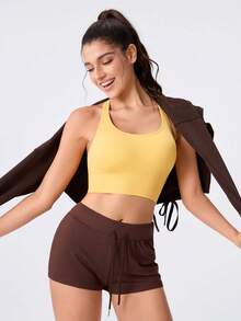 Loungeista Women's Seamless Wire-Free Sports Bra With Wide Strap, Comfortable And Breathable - Yellow - View 2