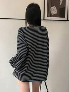 Dazy Tall Women's Round Neck Long Sleeve Loose Striped Street Casual T-Shirt Cute Tops - Grey - View 4