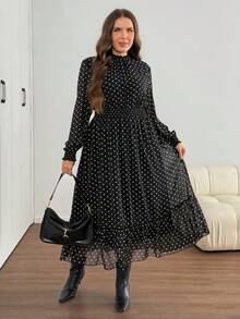 SHEIN LUNE Gaun Liburan Lengan Panjang Motif Polkadot Gaya Prancis Ukuran Plus - Hitam dan Putih - View 1
