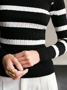 MOTF PREMIUM WOMEN'S STRIPED BUTTON DECOR CABLE KNIT SWEATER - Black and White - View 5