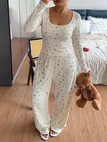 Dazy Plus 大碼女款碎花彈性修身背心與寬鬆長款睡褲休閒睡衣套裝 秋季 - 白色 - 查看 7