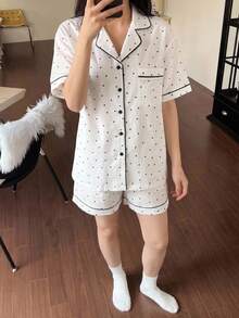 DAZY 波點滿版印花短袖上衣與短褲兩件套夏季女款睡衣套裝 - 白色 - 查看 6