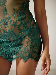 DreamPoppy 2pcs/Set Lace Underwire Sheer Sexy Nightgown - Dark Green - View 7