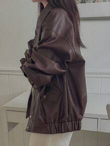 DAZY Jaket PU Wanita Warna Polos Longgar Berkerah Lengan Panjang dengan Resleting Kasual Gaya Jalanan untuk Liburan Musim Semi dan Gugur - Coklat - View 5
