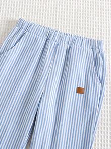 SHEIN 小男孩 Young Boy 紋理泡泡奶油白與黑色條紋編織長褲，休閒夏季度假款，適合日常穿著、假日與節慶 - 藍色 - 查看 3