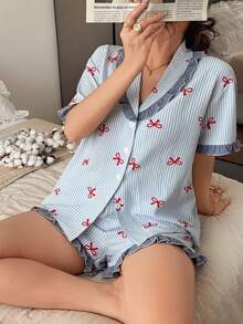 Napfluff 女款條紋蝴蝶結印花心形領飾邊開襟短袖短褲休閒睡衣套裝 - 藍白色 - 查看 4
