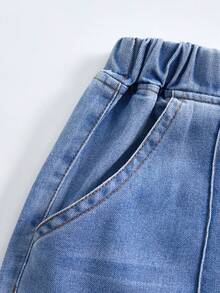 SHEIN Tween Girls Casual Minimalist Loose Straight Leg All-Match Washed Denim Jeans, Elastic Waistband With White Faux Drawstring Design, Contrast Stitching Distressed Washed Light Blue Denim, Soft And Comfortable Fabric, Versatile All-Season Denim Piece - Medium Wash - View 5