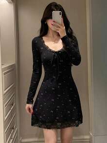 Dazy Tall Gaun Pendek Wanita Ukuran Besar dengan Leher Bulat, Lengan Panjang, Pita, Motif Penuh, dan Patchwork Renda, Cocok untuk Musim Gugur - Hitam - View 3