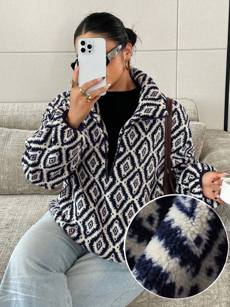 Dazy Plus Vintage Floral Pattern Plus Size Thermal Lined Thick Loose Long Sleeve Pullover Casual Streetwear Autumn/Winter Sweatshirt - Navy Blue - View 1