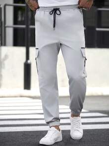 Manfinity CasualCool 男士成熟休閒淺灰色多口袋工裝束口休閒褲 - 淺灰色 - 查看 4