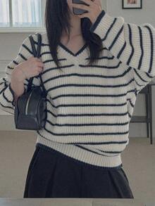 DAZY Sweater Rajut Wanita Model Pullover Lengan Panjang Longgar Bergaris Warna Blok, Leher V, Kasual, Gaya Jalanan, Liburan Musim Semi dan Gugur - Putih - View 1
