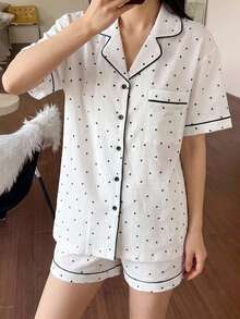 DAZY 波點滿版印花短袖上衣與短褲兩件套夏季女款睡衣套裝 - 白色 - 查看 3
