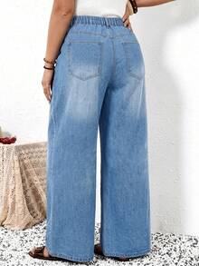 EMERY ROSE EMERY ROSE Plus Size Women's Button Design Pocket Wide Leg Loose Casual Denim Jeans - Light Wash - View 4