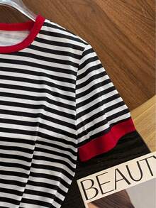 SHEIN Plus Size Summer Casual Striped T-Shirt And Pants 2 Pieces Set Brunch Sports White Red - Multicolor - View 6