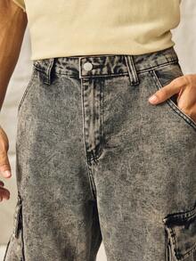Norleigh Loose Fit Men's Flap Pocket & Side Panel Cargo Jeans (Without Belt) - Grey - View 6
