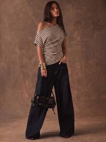 SHEIN BAE Kaos Wanita Gaya Minimalis Kasual Motif Garis Cokelat, Leher Asimetris, Cocok untuk Musim Semi/Panas, dan Pakaian Kantor - MultiWarna - View 3