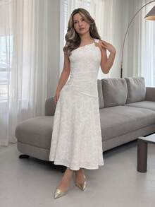 Jemour Gaun Rajut Jacquard Putih Satu Bahu Panjang Sedang dengan Dekorasi Bunga Metalik, Gaun Pesta Pernikahan Musim Panas Elegan dengan Hem Asimetris Bertekstur dan Model Mengembang - Aprikot - View 4
