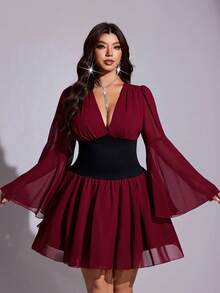 Viva Relle Gaun Ukuran Plus Seksi Warna Burgundy dengan Blok Warna dan Lengan Mengembang yang Mengencangkan Pinggang untuk Musim Gugur - Burgundy - View 5