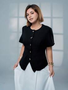 SARA VAULT Metal Button Closure Top & Contrasting Color Flared Skirt Suit Elegant Summer - Black and White - View 5