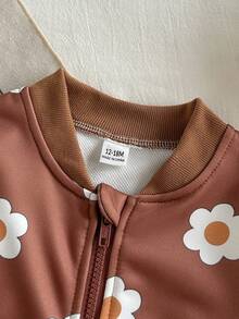 SHEIN Vintaside Kids 2件組幼女拉鍊夾克運動褲套裝，可愛甜美鐵鏽棕色雛菊花卉荷葉邊長袖羅紋領，適合戶外露營、秋季慢跑、舒適運動 - 卡其色 - 查看 7