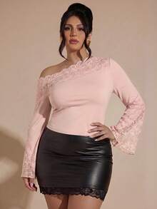 SHEIN BAE 大尺碼女款黑色長袖蕾絲不對稱露肩上衣，秋冬季 - 粉色 - 查看 3