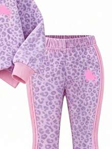 Young Girls 2-Piece Set, Fashionable Minimalist Macaron Color Scheme, Horse & Leopard Print Long Sleeve Fleece Sweatshirt Top, Leopard Print Contrast Stripe Flare Pants, Soft Outfit Suitable For Outings In Autumn/Winter - Multicolor - View 3
