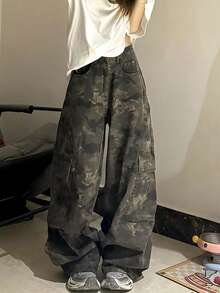 DAZY Women's Camouflage Cargo Pocket Wide Leg Loose Casual Denim Jeans Fall - Army Green - View 1