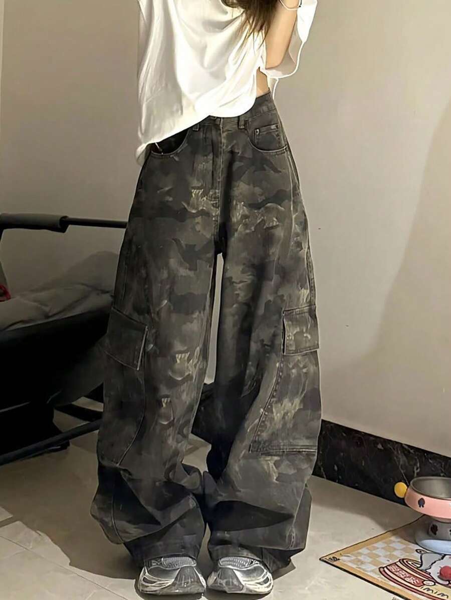 DAZY Women's Camouflage Cargo Pocket Wide Leg Loose Casual Denim Jeans Fall - Army Green - View 1