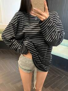 Dazy Tall Women's Round Neck Long Sleeve Loose Striped Street Casual T-Shirt Cute Tops - Grey - View 3