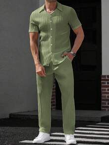 Manfinity Homme 男士單排扣短袖襯衫與長褲休閒日常穿搭 - 軍綠色 - 查看 1