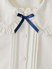 SHEIN Elladie kids 少女白色襯衫，秋季返校娃娃裝上衣，大蕾絲翻領配海軍藍蝴蝶結門襟，細緻百褶設計與荷葉邊袖口 - 白色 - 查看 7
