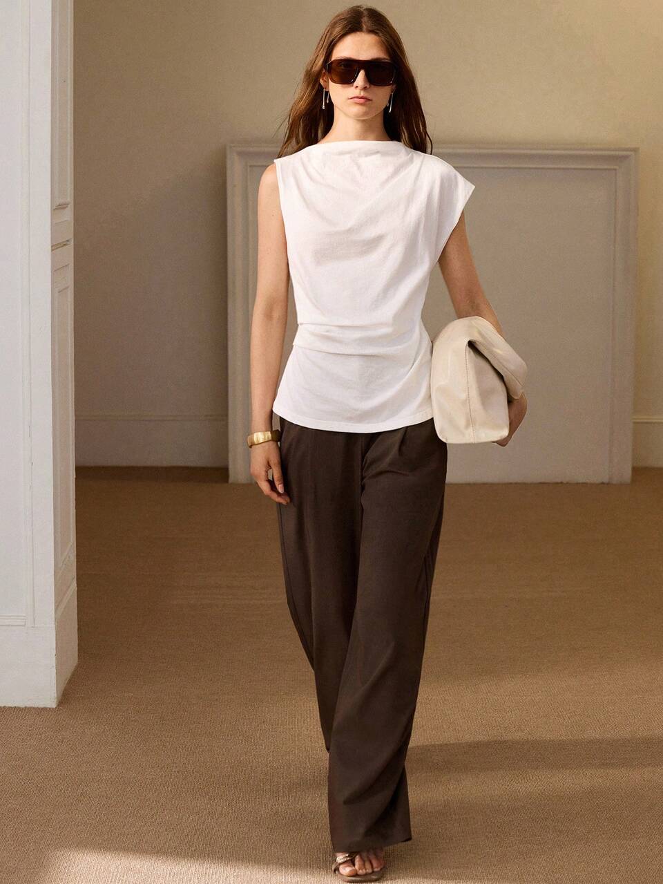 Anewsta Essential Elegant Commuter Asymmetric Pleated White Knit T-Shirt For Women