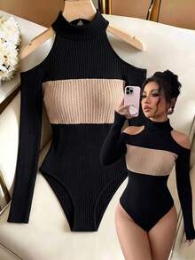 Selianne Street Fashion Open Shoulder Contrast Color Long Sleeve Bodysuit For Vacation And Travel - Black - View 4