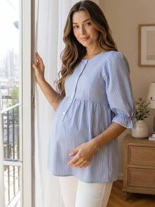 GentleRue Maternity Maternity-D 女款藍白條紋襯衫，半開領、單排扣、寬鬆袖口與下擺設計，優雅百搭春夏季孕婦哺乳餵奶上衣 - 藍色 - 查看 1