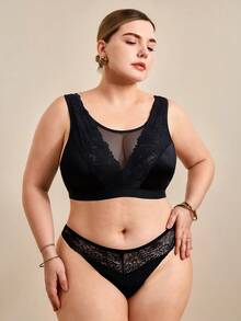Hourtrue Plus Size Women's Soft Breathable Wireless Lace Bra, Full Coverage Comfortable Solid Color Camisole - Black - View 2