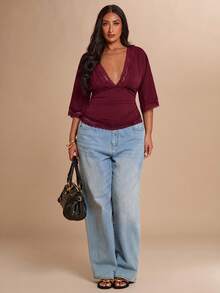 SHEIN BAE CURVE 大尺碼女款深V領蕾絲拼接休閒日常上衣 - 酒紅色 - 查看 4