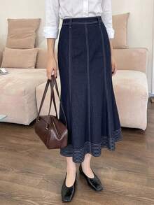 DAZY Women's Long Mermaid Denim Skirt, Vacation Style Autumn Work Everyday Navy Blue French Casual - Dark Wash - View 4