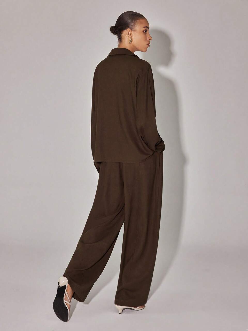 Anewsta Essential Women's New Fashion Lapel Long Sleeve Shirt & Wide Leg Pants 2 Pieces Set, Linen Blend Commuter Outfit, Women's Brown Linen & Rayon Set, Women's Commuter Wear