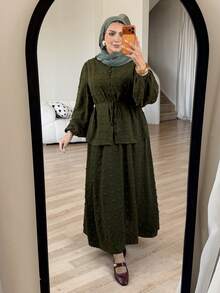 Solavon Plus Size Women's Green Ruched Long Sleeve Top And Skirt Casual 2-Piece Set - Army Green - View 4
