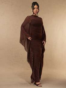 Silquee Gaun Panjang Elegan Wanita Warna Polos dengan Kerah Tegak, Lengan Mengembang, dan Lipatan, Pas Badan. - Coklat - View 6