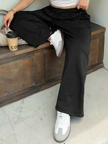 Dazy Plus Celana Jogging Kasual Streetwear Warna Polos dengan Pinggang Elastis dan Kaki Lebar, Warna Hitam, Panjang, Formal, untuk Musim Panas dan Olahraga. - Hitam - View 8