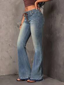 SHEIN SXY Celana Jeans Denim Flare Wanita Pinggang Sangat Rendah dengan Tali Pengikat Lubang Kancing - Biru - View 6