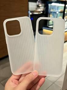 1件半透明磨砂波浪紋手機殼，相容 iPhone 16 Pro，簡約設計，配軟 TPU 緩衝邊框，防刮耐磨，薄型貼合，適合男士、女士與青少年，日常商務與旅行禮物 - 白色 - 查看 4