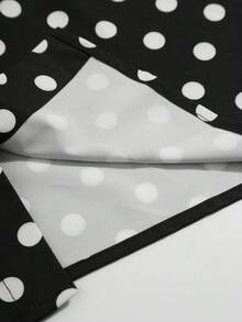 GlowEve CURVE Setelan 2 Potong Kemeja Polkadot Vintage + Rok Lipit Burgundy untuk Musim Gugur - Hitam - View 3