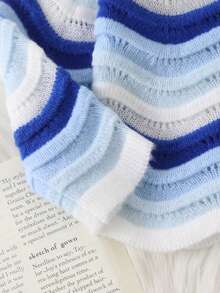 SHEIN Genkimix Kids Girls' Gradient Wave Pattern Cute Thin Knit Sweater - Blue - View 5