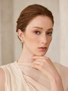 MOTF PREMIUM Anting-anting wanita berkilau kristal safir - Emas - View 6