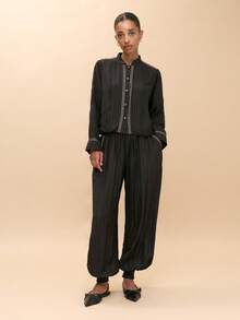 Nöista Black Balloon Pants With Metallic Gold Fabric . Fall, Winter, Haloween, Night Out, Christmas, Elegant, Formal Event,  Dinner, Torusers, Barrell - Black - View 2