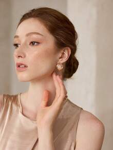 MOTF ROSE GOLD WOVEN MESH DIAMOND GEMSTONE PREMIUM EARRINGS - Rose Gold - View 9