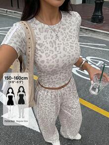 SHEIN PETITE Setelan Kasual Musim Panas Motif Leopard: Kaos dan Celana 2 Potong - Light Grey - View 6